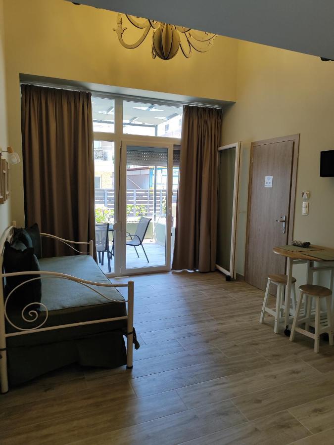 Kamares Suites 2 Nea Kallikrateia Dış mekan fotoğraf